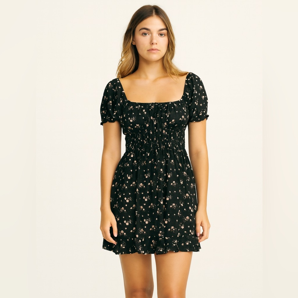 Liberty Love Black‎ Daisy Floral Milkmaid Mini Dress, Small
